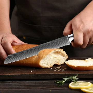 סכין לחם 8 אינץ׳ עם ידית עץ
