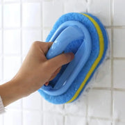 ספוג ניקוי עם ידית על אריחים