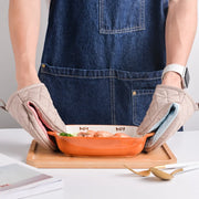 כפפות סיליקון קצרות לתנור בשימוש על תבנית
