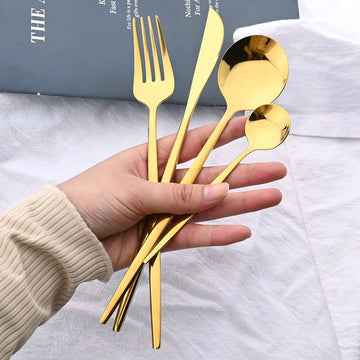 סט סכו״ם 24 חלקים באריזה