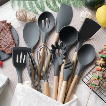 סט כלי בישול סיליקון 12 חלקים בצבע לבן