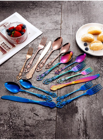 סט סכו״ם וינטג׳ מעוטר מנירוסטה